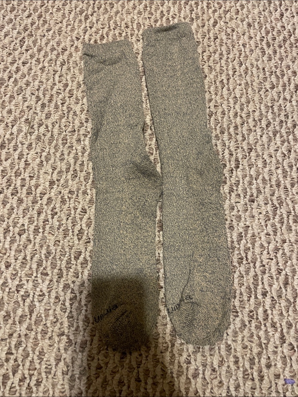 Men's Crew Socks in Olive Green or Black